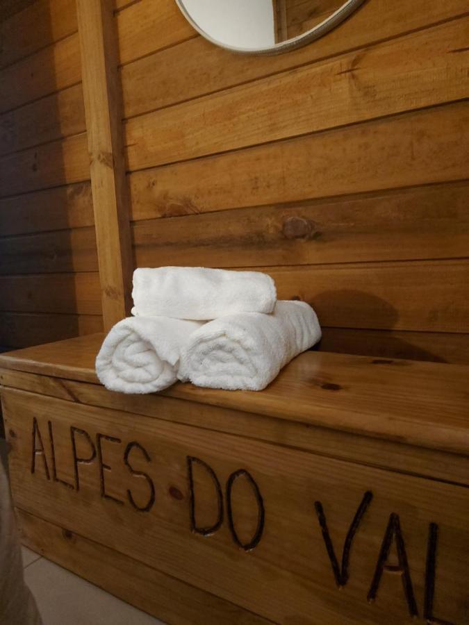 Chales Alpes Do Vale- 格拉玛多 外观 照片
